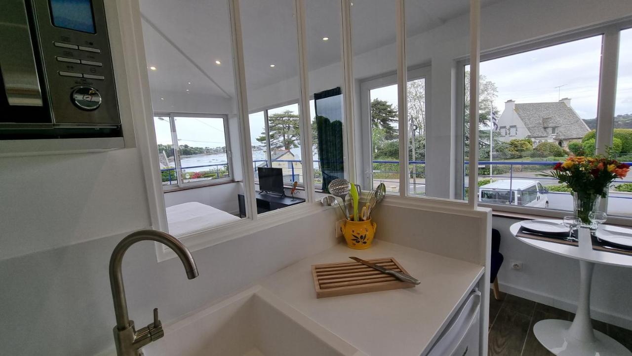 L'Escale Evel Er Ger Bed and Breakfast Locquirec Εξωτερικό φωτογραφία