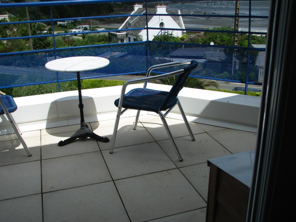 L'Escale Evel Er Ger Bed and Breakfast Locquirec Δωμάτιο φωτογραφία